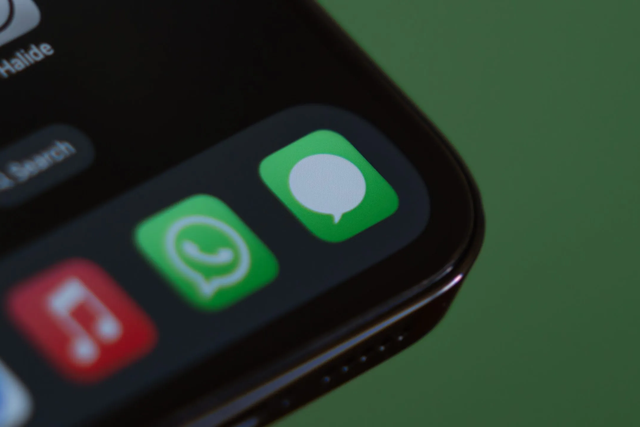 Google reveals timeline for RCS support on iPhone