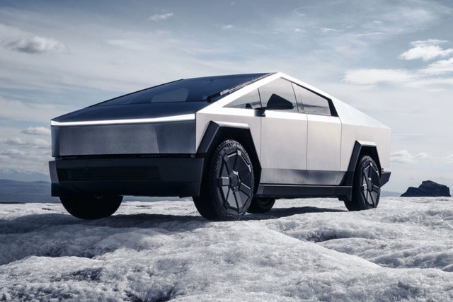 Tesla’s futuristic light bar comes with a catch