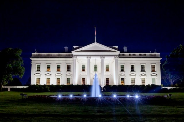 The White House launches Reddit profile