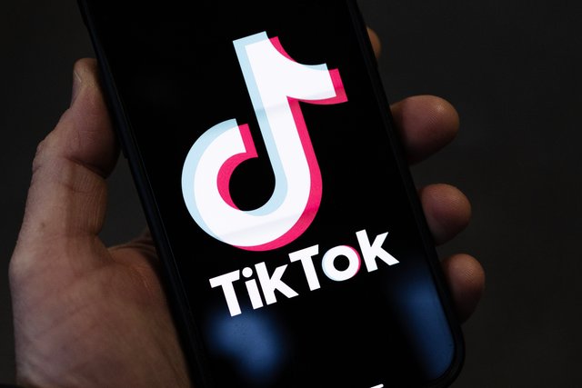 TikTok adds new parental controls to family pairing
