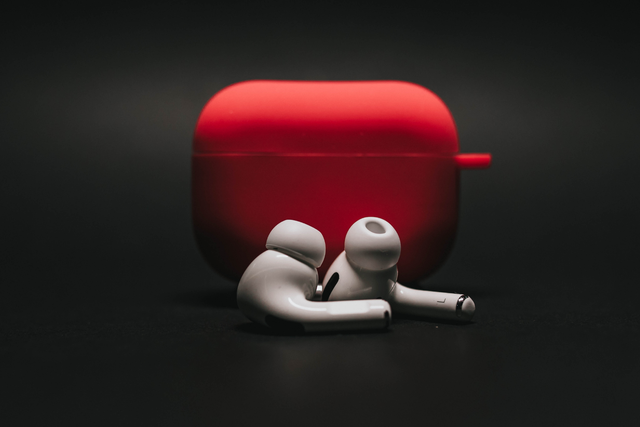 iOS 26 beta teases live translation for AirPods
