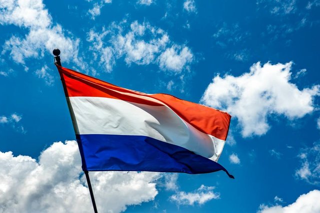 Netherlands prepares citizens for potential internet shutdown