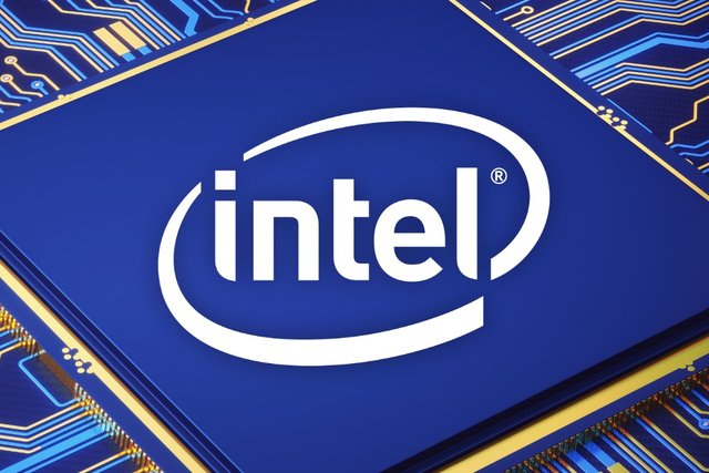 Intel reaches preliminary chip-making deal with Apple